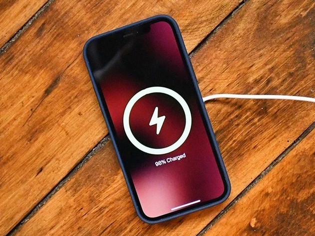 宁海苹果手机维修分享iPhone 12可以随便充电吗 
